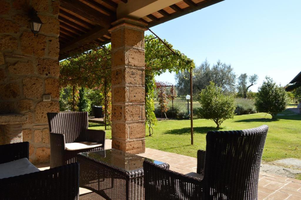Agriturismo Eco-Bio Villa Vacasio ปีติญาโน ภายนอก รูปภาพ